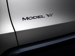 3-rzędowy Model Y L będzie wyposażony w większą baterię. (Źródło zdjęcia: Tesla China/Weibo)