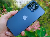 Nadchodząca linia iPhone'ów 16 Pro będzie charakteryzować się cieńszymi ramkami. (Źródło: Notebookcheck)