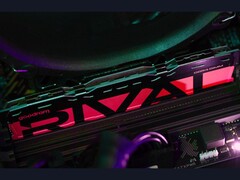 Zdjęcie promocyjne pamięci DDR4 „Rival Radiant” firmy Goodram