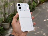 Wyciekło zdjęcie nadchodzącego modelu Phone (4b).