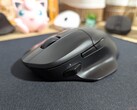 Mysz do gier Keychron M7 8K z bocznym przyciskiem do przodu