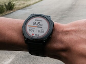 Tegoroczna aktualizacja przynosi dziesięć poprawek błędów dla urządzeń z buildami Beta. (Źródło obrazu: Garmin)