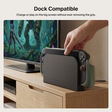 Uchwyt Belkin Charging Grip nie musi być zdejmowany, gdy zdecydują się Państwo zadokować Switch 2.