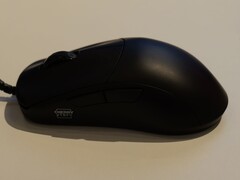 XTRFY M42V2 to nowa, wyjątkowo przystępna cenowo mysz