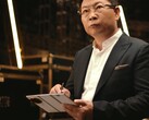Podczas gdy Mate XTs pojawi się przed Apple iPhone 17, Samsung Galaxy tri-fold prawdopodobnie pojawi się pod koniec września. (Źródło zdjęcia: Huawei)