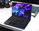Ten laptop to lokalny potwór AI: Recenzja Lenovo ThinkPad P16 Gen 3