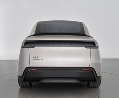 Elektryczny SUV Tesla Model Y L (źródło zdjęcia: Chińskie Ministerstwo Przemysłu i Technologii Informacyjnych)