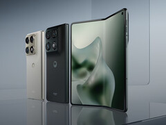 Razr Fold jest dostępny w kolorach Blackened Blue i Lily White z certyfikatem Pantone. (Źródło zdjęcia: Motorola)