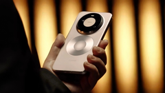 Nowy telefon z serii Mate 80. (Źródło obrazu: Huawei)