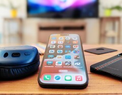 iOS 18 z blokadą aplikacji Face ID i trybem ciemnym dla ikon aplikacji (Źródło: Notebookcheck)
