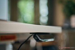 Port USB-C z boku.