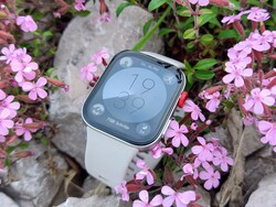 W recenzji: Huawei Watch Fit 3, urządzenie testowe dostarczone przez Huawei Niemcy.