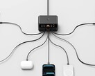 Siedem urządzeń może być zasilanych jednocześnie przez USB-C lub USB-A z łączną maksymalną mocą 350 W.