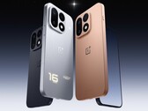 Model OnePlus 16 (na zdjęciu) rozwiązuje największą bolączkę użytkowników modelu OnePlus 15 — słaby system aparatu fotograficznego
