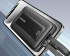 Akcesoria Anker Zolo Power Bank 10K i 20K mają dwa wbudowane kable. (Źródło obrazu: Anker)