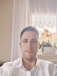 Selfie z Xiaomi 13 Pro w trybie klasycznym