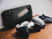 Podobno konsola Sony PlayStation 6, o której krążą plotki, będzie stanowić poważną konkurencję dla urządzenia Steam Deck, przedstawionego na zdjęciu.