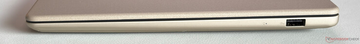 Poprawnie: USB-A 3.2 Gen. 1 (5 Gbps)