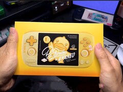 Ayaneo Pocket Air Mini B.Duck Edition zostanie dostarczony w specjalnym pudełku detalicznym.