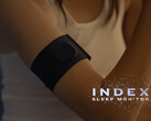Garmin zaprojektował Index Sleep Monitor do noszenia na bicepsie, a nie na nadgarstku. (Źródło zdjęcia: Garmin)