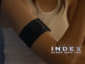 Garmin zaprojektował Index Sleep Monitor do noszenia na bicepsie, a nie na nadgarstku. (Źródło zdjęcia: Garmin)