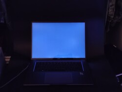 Podświetlenie Huawei MateBook 16s