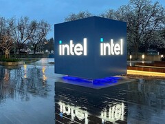 Założyciel TSMC krytykuje pivot odlewniczy Intela; mówi, że skupienie się na sztucznej inteligencji było kluczowe (źródło obrazu: Intel)