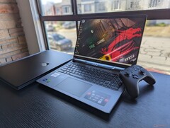 Vector A18 HX to najnowszy dodatek MSI do portfolio 18-calowych laptopów dla graczy (źródło zdjęcia: Notebookcheck. PSA: Jest to obraz zastępczy, który zostanie wkrótce zaktualizowany)