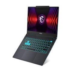 MSI Cyborg 15 AI i Cyborg 14 posiadają półprzezroczyste klawisze WASD, spacji i zasilania. (Źródło: MSI)
