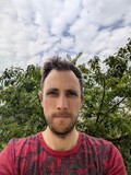 Selfie na Pixelu 8a