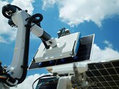 Robot solarny może instalować moduły fotowoltaiczne niemal całkowicie autonomicznie.