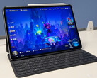 Nowy GT Pad 2 Pro będzie podobno wyposażony w Snapdragona 8 Gen 3. Na zdjęciu: wyciekły tablet do gier. (Źródło zdjęcia: Weibo)