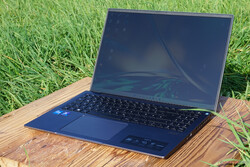 Acer Swift X SFX 16 wyposażony jest w procesory Intel Core i Intel Arc.