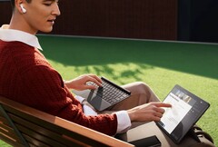 MateBook E 2023 ma kilka zalet w porównaniu z Surface Pro 9. (Źródło zdjęcia: Huawei)