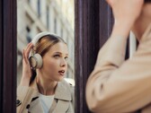 Nowe słuchawki Aventho 100 firmy Beyerdynamic mają znacznie lepszą żywotność baterii (źródło zdjęcia: Beyerdynamic)