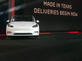 Elon Musk na Giga Texas Cyber Rodeo (zdjęcie: Tesla/YT)