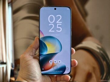 Zakrzywiony wyświetlacz telefonu