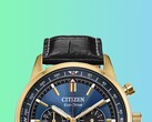 Nowy zegarek Racing Chronograph marki Citizen łączy niebieską tarczę z kopertą w kolorze złota.