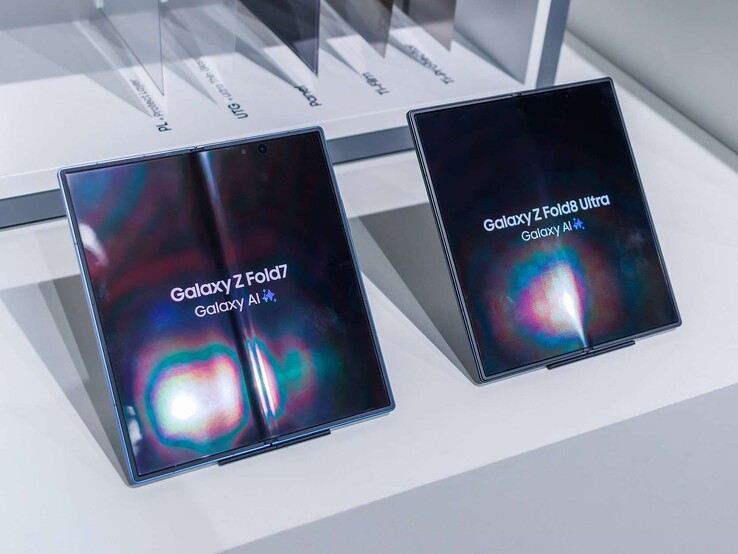 Galaxy Z Fold 7 a Galaxy Z Fold 8