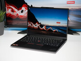 Recenzja Lenovo ThinkPad E14 G8 – aktualizacja z procesorem AMD dla klasycznego ThinkPada o długim czasie pracy na baterii