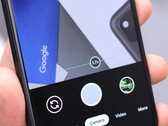 Google zdecydowało się ulepszyć interfejs aparatu przed premierą serii Pixel 8. (Źródło obrazu: Daniel Romero - edytowane)