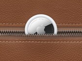 Nowa wersja Apple AirTag ma być wyposażona w lepszy chip. (Źródło obrazu: Apple)