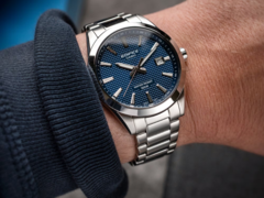 Zegarki Casio Edifice EFV-160D (na zdjęciu) pojawią się w Wielkiej Brytanii. (Źródło zdjęcia: Casio)