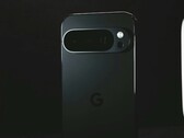 Październikowa aktualizacja najwyraźniej powoduje awarie aplikacji na Google Pixel 10 (Pro). (Źródło obrazu: Samuel Angor)