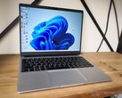 Laptop Framework 13 z procesorami Intel 12. generacji uzyskał w naszej recenzji dobrą ocenę 80%. (Źródło: Notebookcheck)