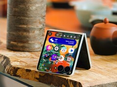 Recenzja Samsunga Galaxy Z Flip8