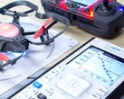 Kalkulator graficzny TI Nspire CX II i Robolink CoDrone Edu to wszystko, czego uczeń potrzebuje do nauki programowania dronów. (Źródło obrazu: TI)