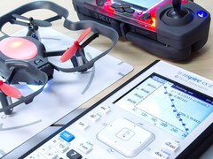 Kalkulator graficzny TI Nspire CX II i Robolink CoDrone Edu to wszystko, czego uczeń potrzebuje do nauki programowania dronów. (Źródło obrazu: TI)