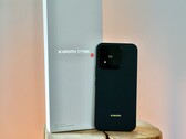 Model Xiaomi 17 Max oferuje duży ekran i dobry system aparatów — a wszystko to w przystępnej cenie.
