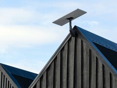 Mocowanie dachowe anteny Starlink Standard Kit. (Źródło zdjęcia: SpaceX)